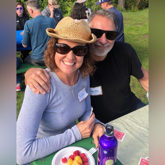 Meet your Posher, Lisa - Picture 2 of 4